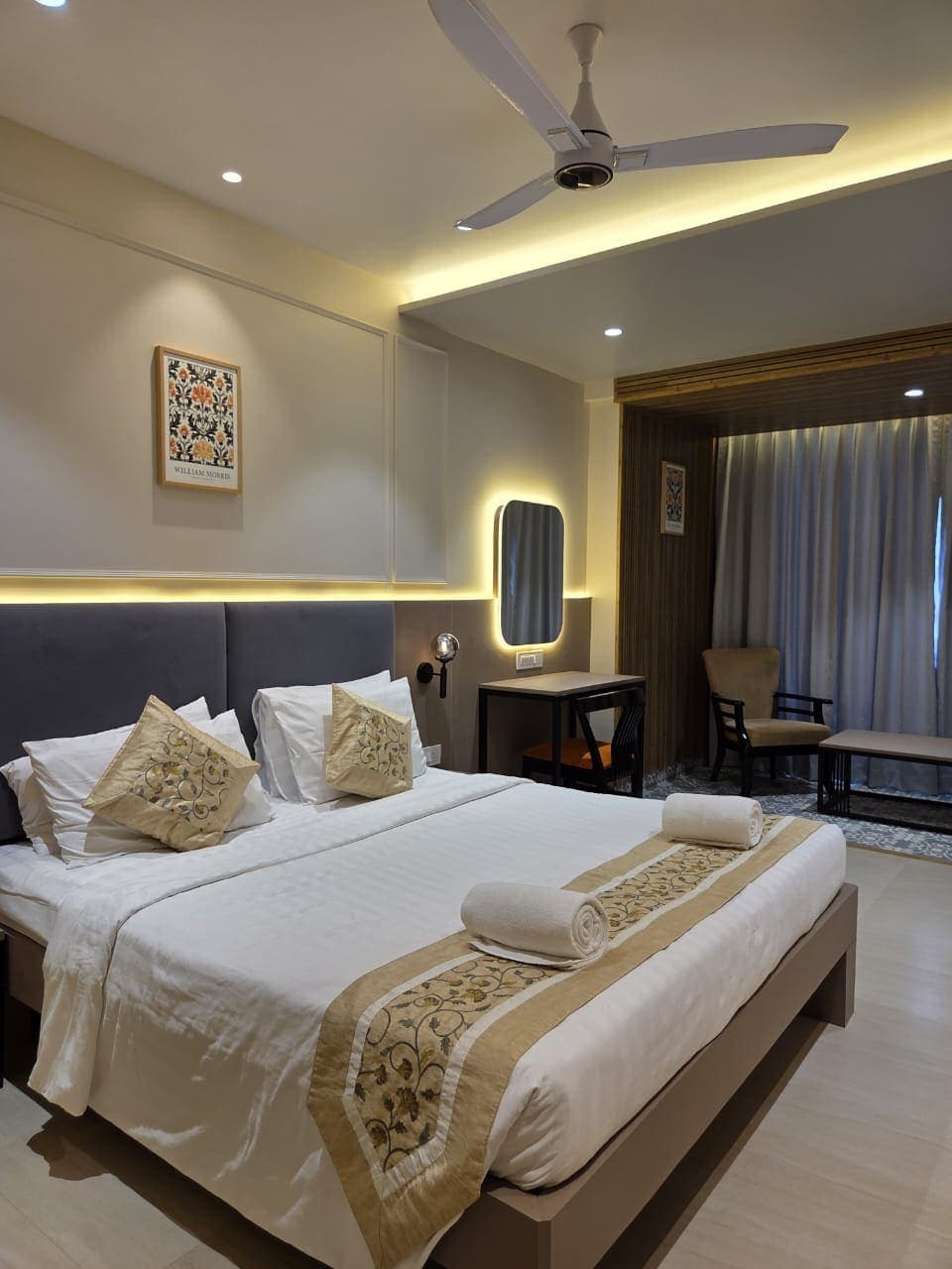 Premium suite bathroom